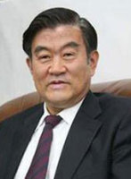 逄锦聚 照片