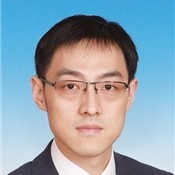 彭谦 照片