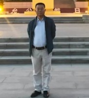 石镇平 照片