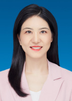 王亚娟 照片