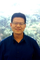 王磊 照片