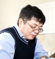 王立新 照片
