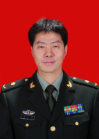 杨仕明 照片