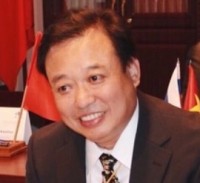 阎国栋 照片