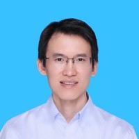 成喜雨 照片