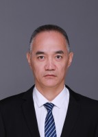 郑弃冰 照片