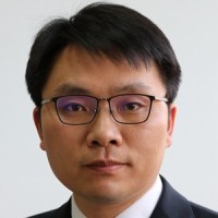 朱守非 照片
