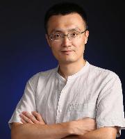 霍炎 照片