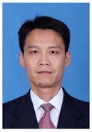 周成江 照片