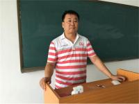 刘玉平 照片