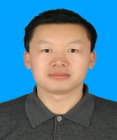 李晨松 照片
