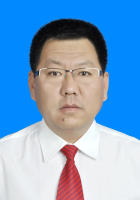 曹俊伟 照片