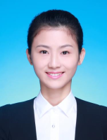 吕宁宁 照片