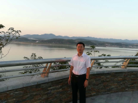 万大千 照片