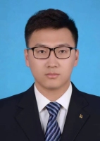 张亚萌 照片