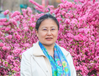 吕桂芬 照片