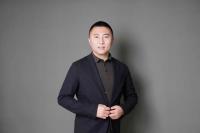 乌吉斯古楞 照片