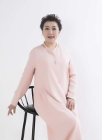 肖英群 照片