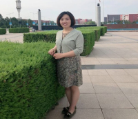 杨艳 照片
