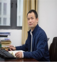 付进 照片