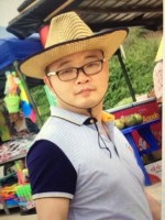 胡波 照片