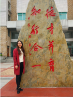 黄素云 照片