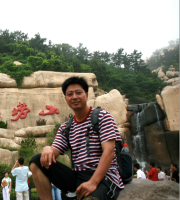刘小林 照片