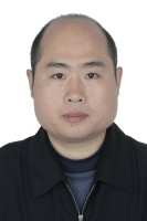 李光明 照片