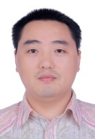 李强 照片