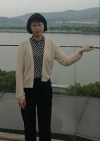 潘颖 照片
