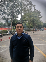 吴俊 照片