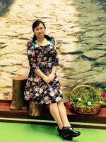 杨玲 照片