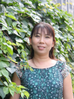 李朝霞 照片