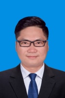 李金龙 照片