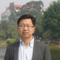 邱恭安 照片