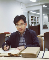 邵志华 照片