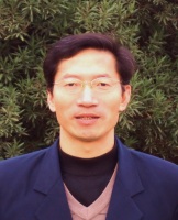 谭志中 照片