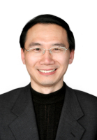 王新杨 照片