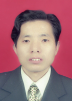 熊孝波 照片