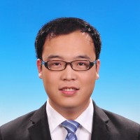 童恩栋 照片