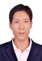 李新海 照片