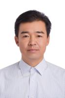 马良财 照片
