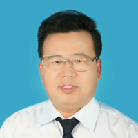 徐明 照片