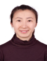 杨易 照片