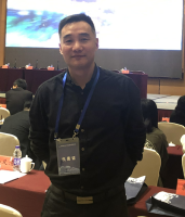 王愿石 照片