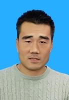 李王杰 照片
