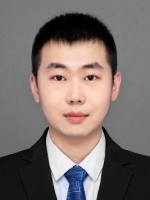 李腾龙 照片