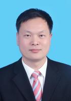 李鑫 照片
