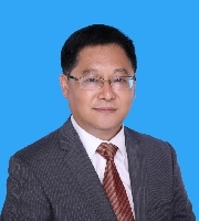 徐征 照片