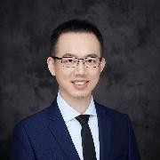 许寅 照片